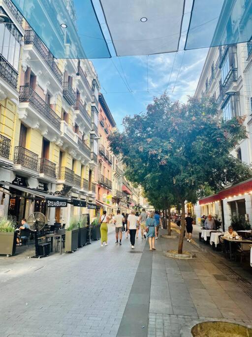 Apartments Plaza Callao マドリード エクステリア 写真