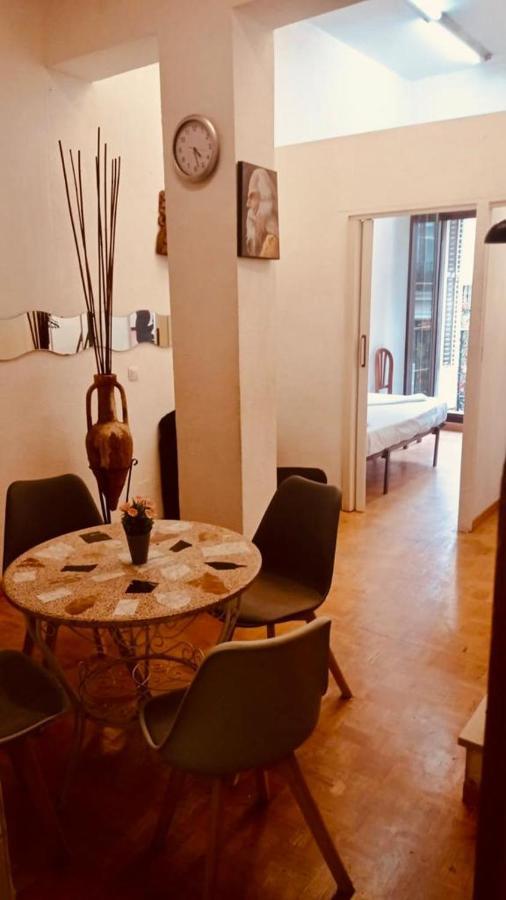 Apartments Plaza Callao マドリード エクステリア 写真