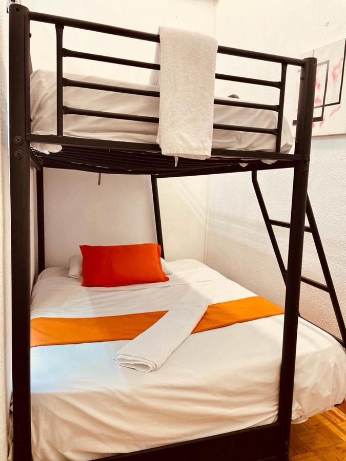 Apartments Plaza Callao マドリード エクステリア 写真