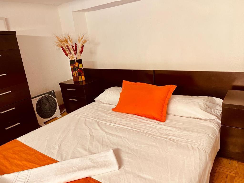 Apartments Plaza Callao マドリード エクステリア 写真